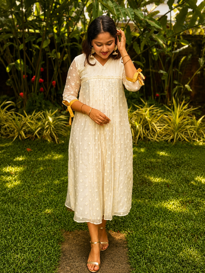 Malar Pearl