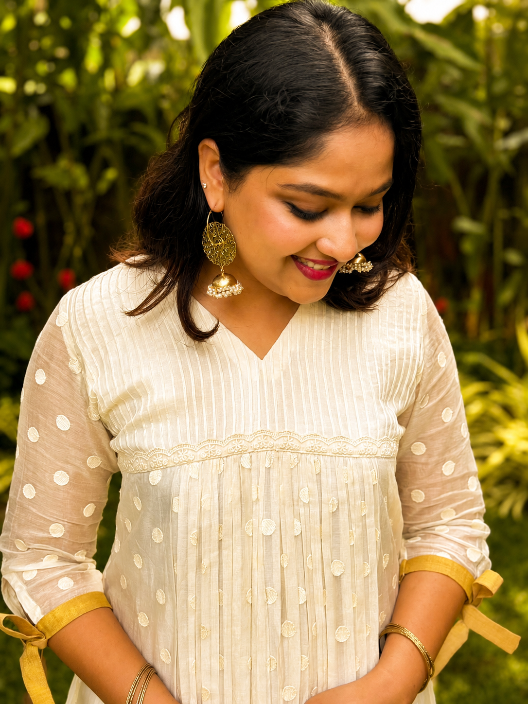 Malar Pearl
