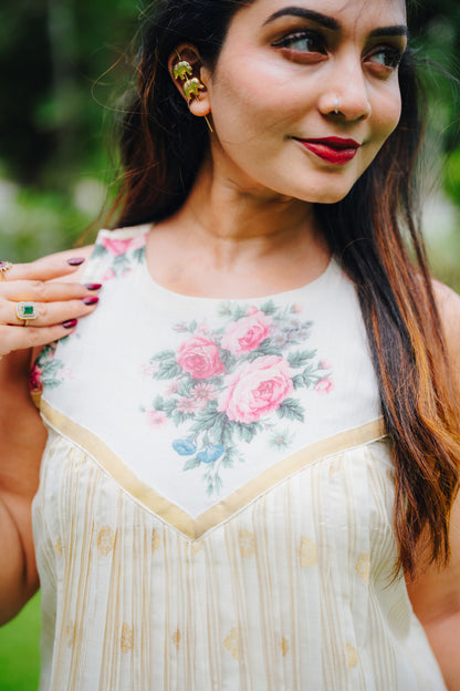 Kasavu Blossom