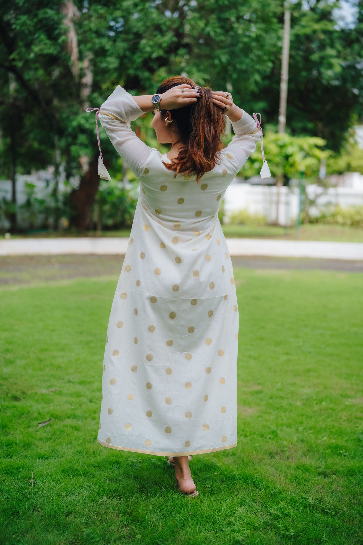 Polka Whisper