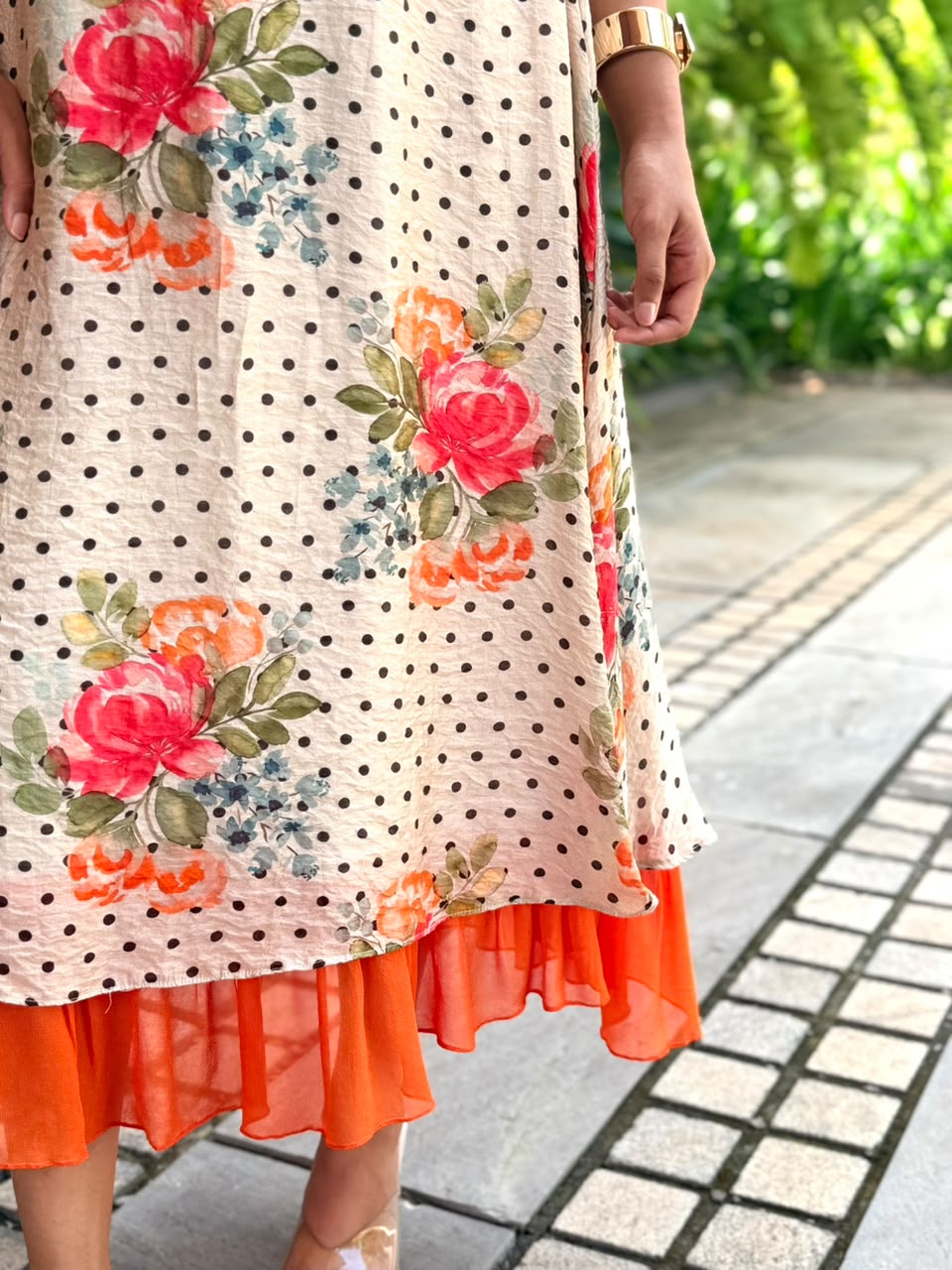 Full sleeve Polka Perfection