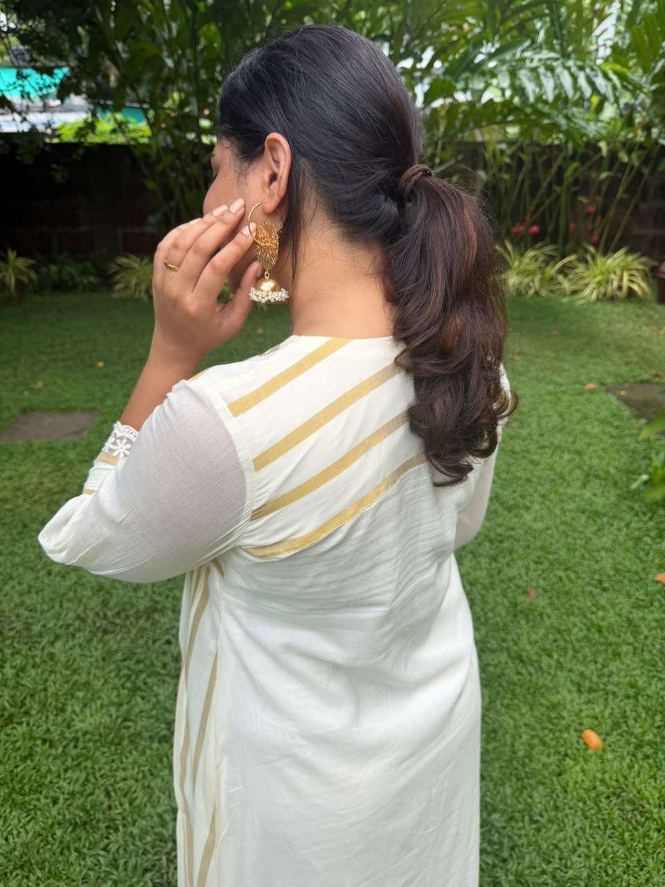 Ponnu Polka
